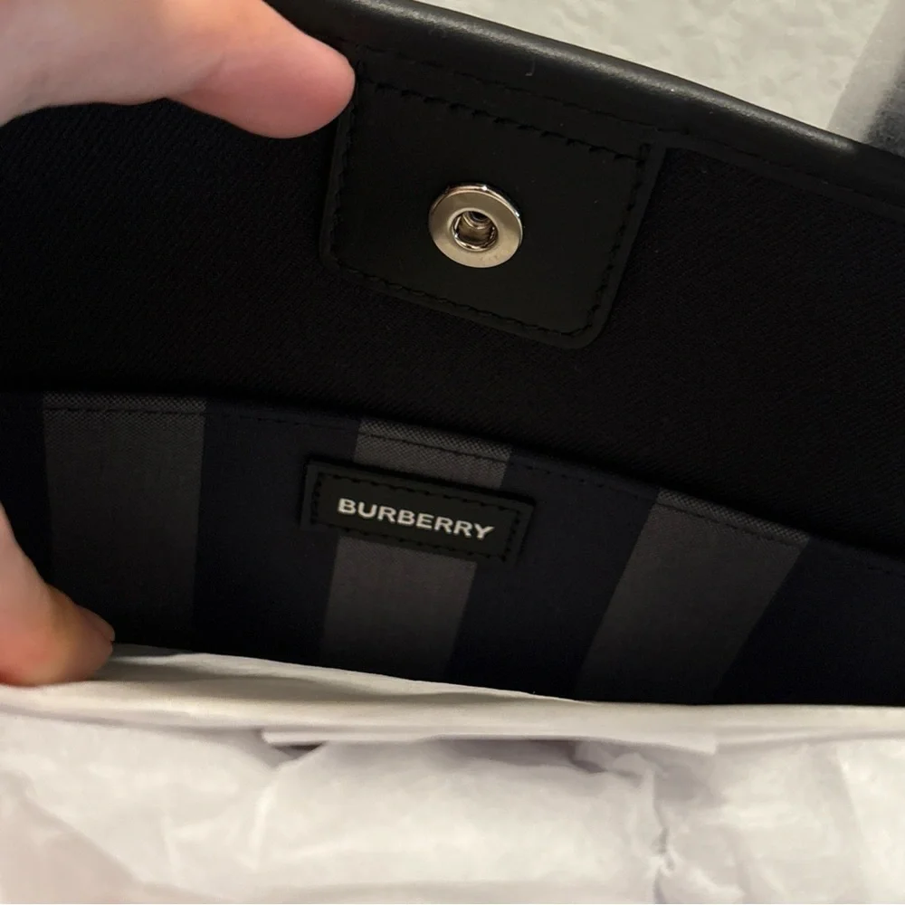 NWT Burberry Small Tote in the Navy/Grey IP Check with Dustbag